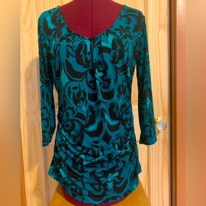 Green and black side gathered blouse.